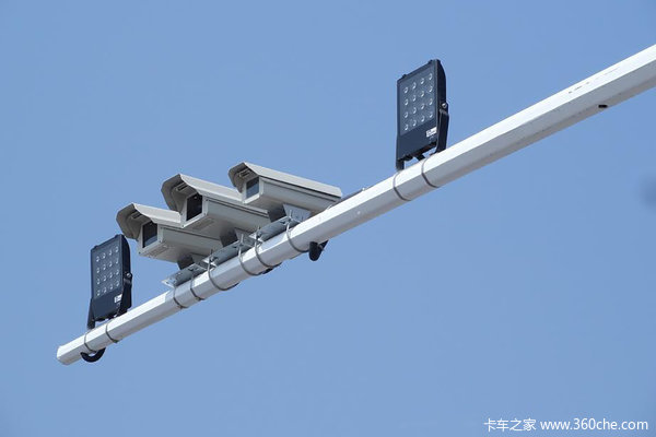 ȫ��ץ��Υ��&nbsp;���ݳ�����780�׵��Ӿ���