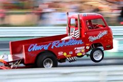 ���ǲ����ϣ�77����˾������𿨳����