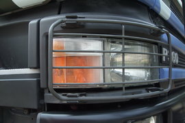 亲历'特种车辆' 实拍斯堪尼亚P360房车