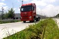 参观生产线试驾JH6 探访青岛解放新基地