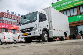 续航里程约160km 纯电动东风EV300实拍