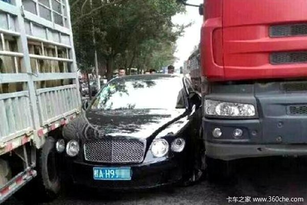 ��۱������������м�&nbsp;���Ȼ��ȫ��