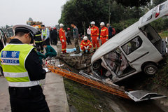 3��2400���¹� �Ĵ�üɽ��Σ�յ�20����