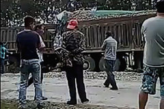 ƣ�ͼ�ʻ�𱯾� ��һ���������뿪����