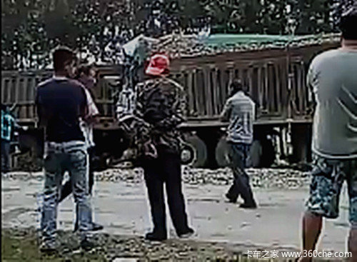 ƣ�ͼ�ʻ�𱯾�&nbsp;��һ���������뿪����