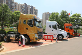 齐头并进夯基础 柳汽下半年目标2.4万辆