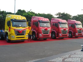 轻重全能 宁波新重汽重汽豪瀚J7B推荐会