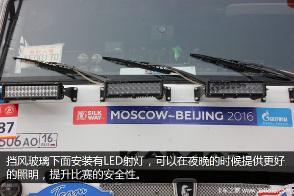 ���1000����&nbsp;��������˹�е����ڲ�ͬ