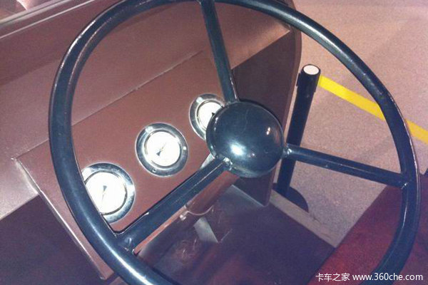 早于解放25年 揭秘张学良和国产第一车