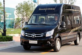 康机+6挡箱很合适 试驾图雅诺国5高顶版