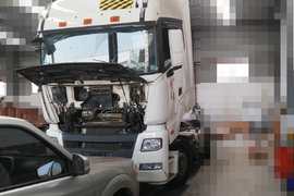 单桥四气囊配缓速器 欧曼国六样车曝光