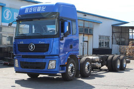 陕汽苦练轻功 德龙8X2载货自重仅为9吨