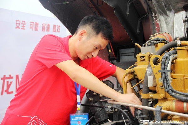 һ�����ѵ�Ӣ��&nbsp;�����������ɶ���ս