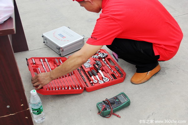 һ�����ѵ�Ӣ��&nbsp;�����������ɶ���ս