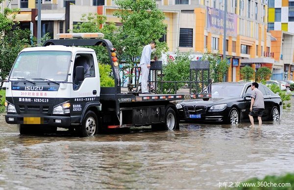 一不小心就湿身！细说卡车涉水那点事儿
