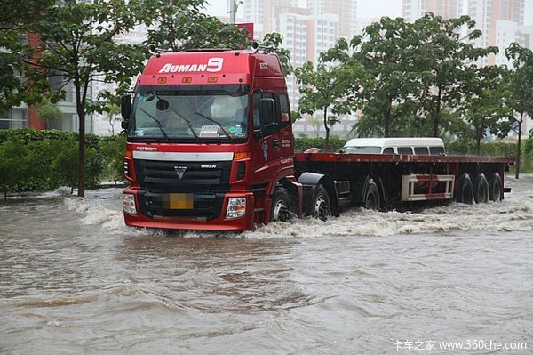 一不小心就湿身！细说卡车涉水那点事儿