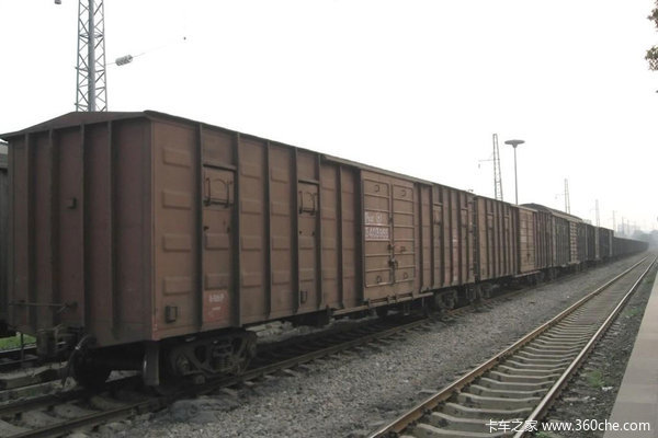 ����С�Ļ�&nbsp;�г��������ײ����˲��