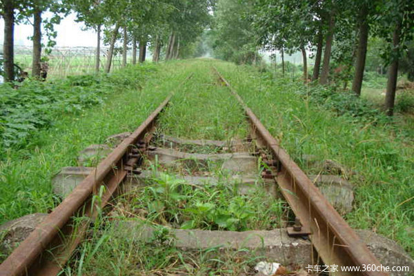 ����С�Ļ�&nbsp;�г��������ײ����˲��