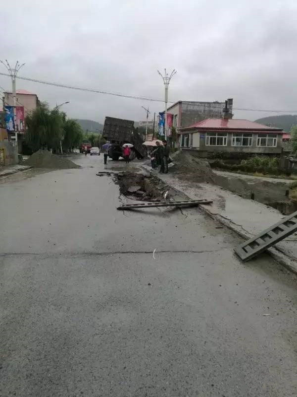 ���д��ű�ѹ��&nbsp;�����˾�����ǹ����