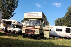 ���ʷ���¶Ӫչ ����ʽC�ͷ�����ռ��ͷ