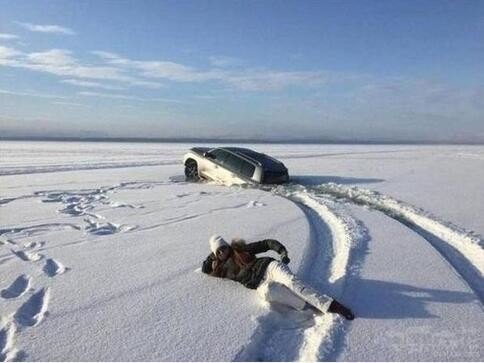 ��Уѧ���ľ���Ц����˾������ʱǧ���