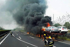 ˫�Ž��˳��¹����� 9��21�����ϸ���