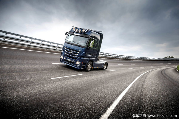 ������20��&nbsp;����Actros�ٻغ�ŵ��