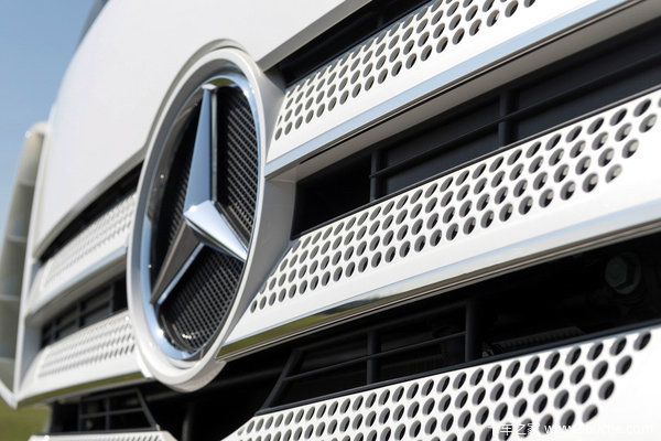 ������20��&nbsp;����Actros�ٻغ�ŵ��