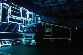 IAA2016：曼上线数字化物流平台RIO