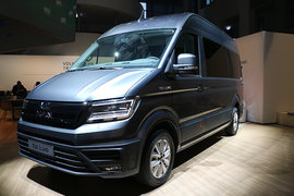 德国曼全新TGE亮相IAA