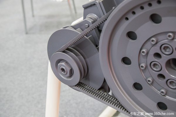 2016��ȼ��չ&nbsp;����V6�ͷ�����ǿ�Ƶǳ�