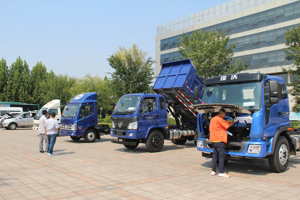 �ʼ�Ա��������Ļ&nbsp;ʱ����ҵ��ϲ��Ѽ�