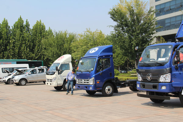 �ʼ�Ա��������Ļ&nbsp;ʱ����ҵ��ϲ��Ѽ�