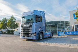 保证辣眼睛!IAA2016十大热点车型盘点