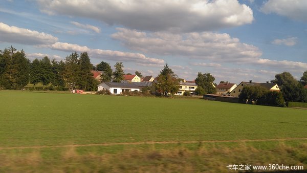 �¹�����˾��������3000ŷ&nbsp;&nbsp;ʮ����һ�׷�