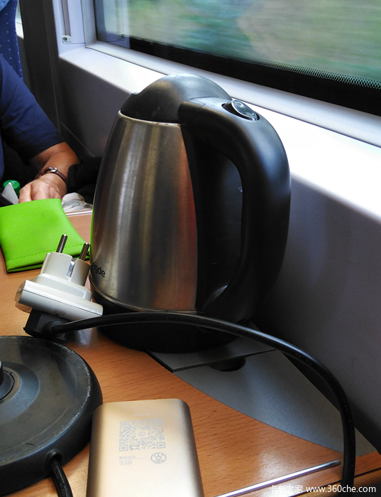 �¹�����˾��������3000ŷ&nbsp;&nbsp;ʮ����һ�׷�