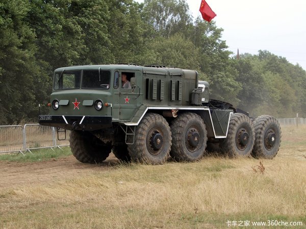 MAZ-7410重型卡车图片