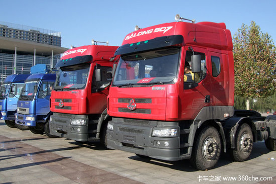 �����ľ�ͷ���һ��&nbsp;���ϳ�չ��ǰ̽��