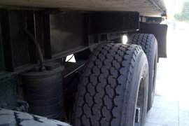 �����ľ�ͷ���һ��&nbsp;���ϳ�չ��ǰ̽��