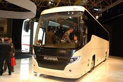 ��Ѫ�ͳ���Ů ˹�����Ǻ���Touring�׷�