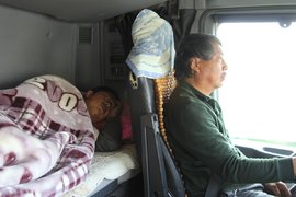 坐大奔去云南 体验长途司机的酸甜苦辣