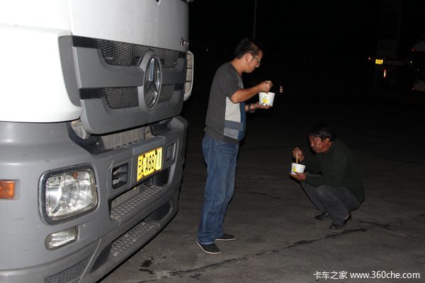 车轮上的故事(一)卡车司机永远在路上