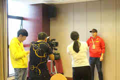 ��һλŮ˾��! �������������պ��ݿ�ս