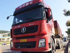 治超新政影响大 小小县城突增自卸半挂