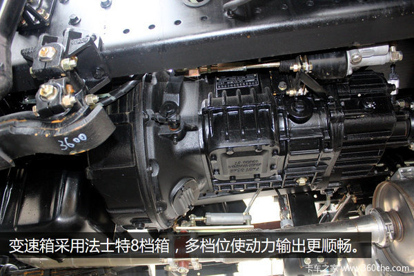 6米8车型标准配置 川交国五载货车实拍