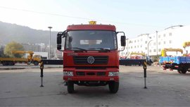 仅售28.3万元 十堰东风特商随车吊促销