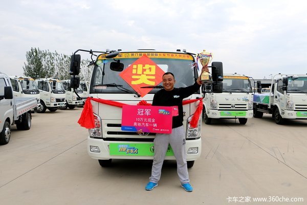 ����ֵܳ��Լ�ʻ&nbsp;�³������ɴ������