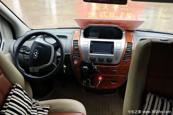 价格便宜十几万 二手房车适合入门玩家