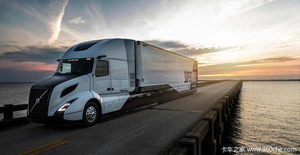 ��α���෭�������ֶ��ּ�ʻ����ϵͳ