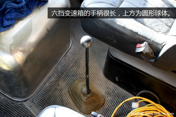 你大爷还是你大爷 奔驰T2彰显硬汉本色